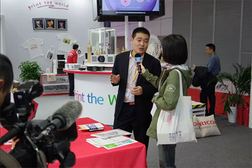 相繼接受東方衛(wèi)視、浙江衛(wèi)視新聞?lì)l道采訪