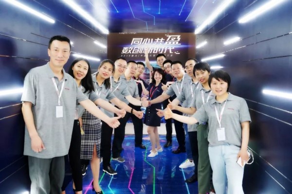 現(xiàn)場(chǎng)新體驗(yàn)